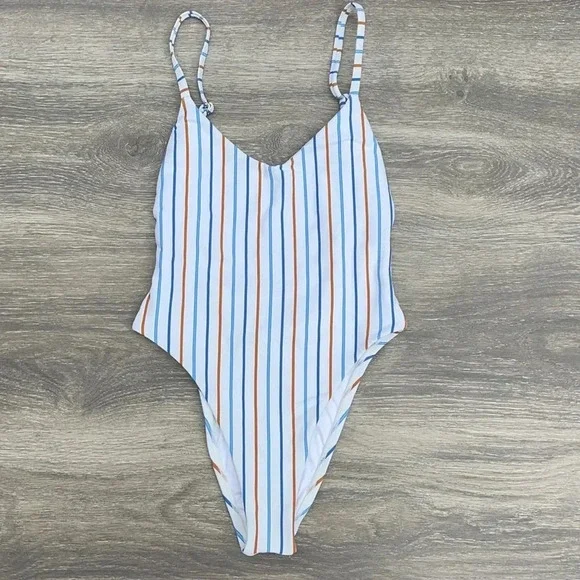 Vitamin A Yasmeen One Piece Swimsuit/Bodysuit Palm Springs White Stripes - Picture 3 of 13